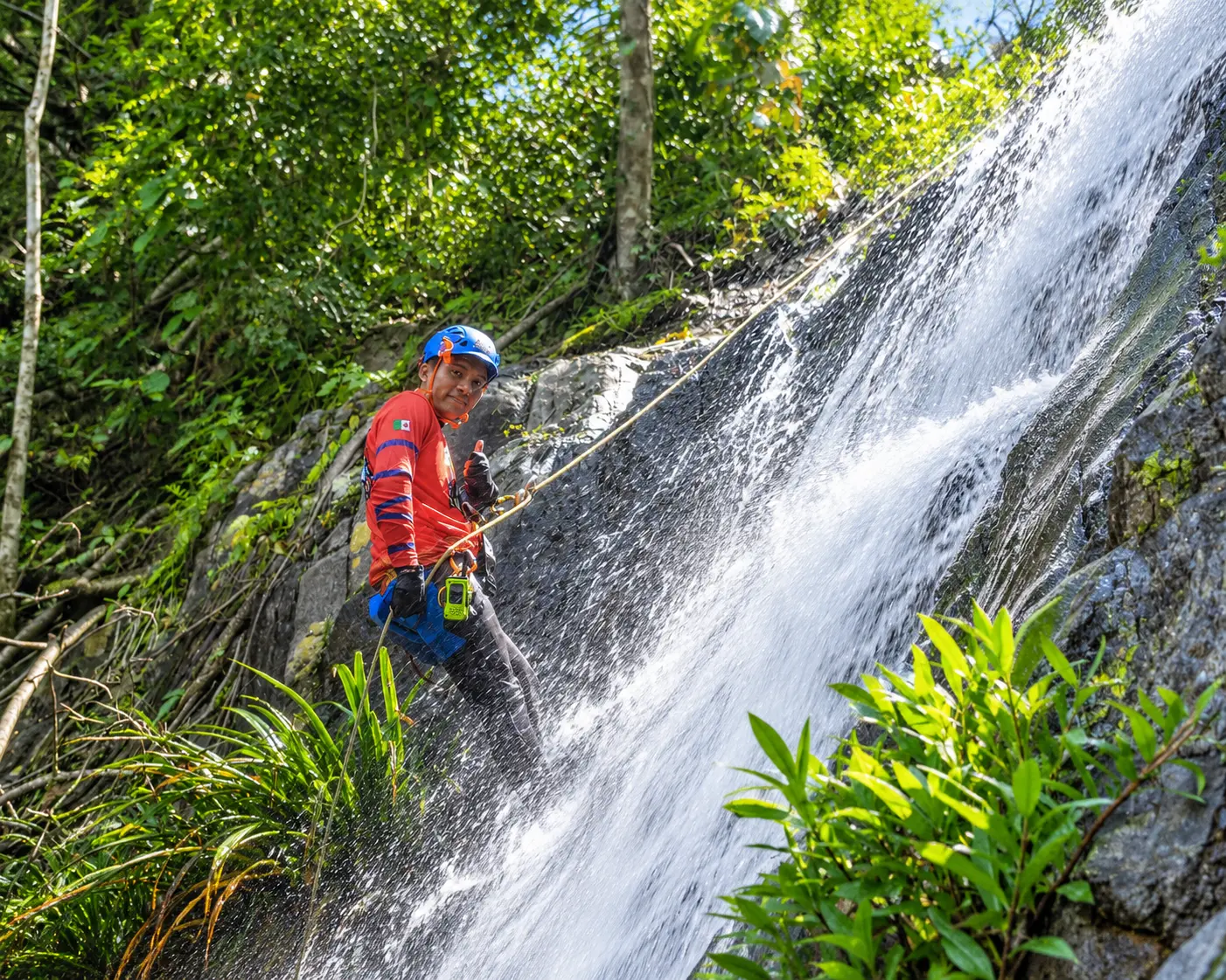 Canyoning and rappelling in Barranca Honda, Puerto Vallarta (photo 1)
