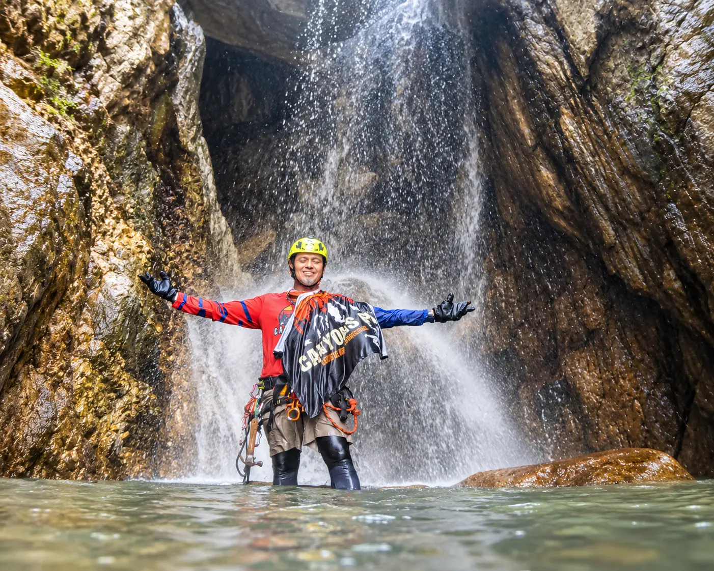 Canyoning and rappelling in Quimixto, Puerto Vallarta (photo 1)